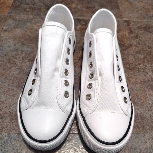 Shoes - White Slip On Sneakers